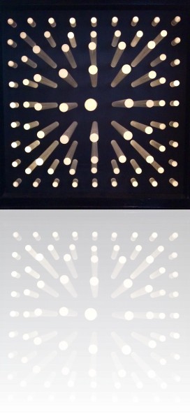 Horacio Garcia Rossi, Lumiere stable, 1964, 50 x 50 x 37 cm (détail)